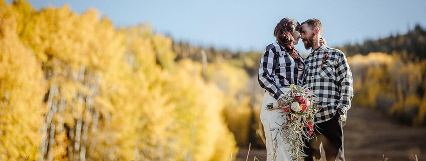 Wedding couple at Sunlight Mountain Resort